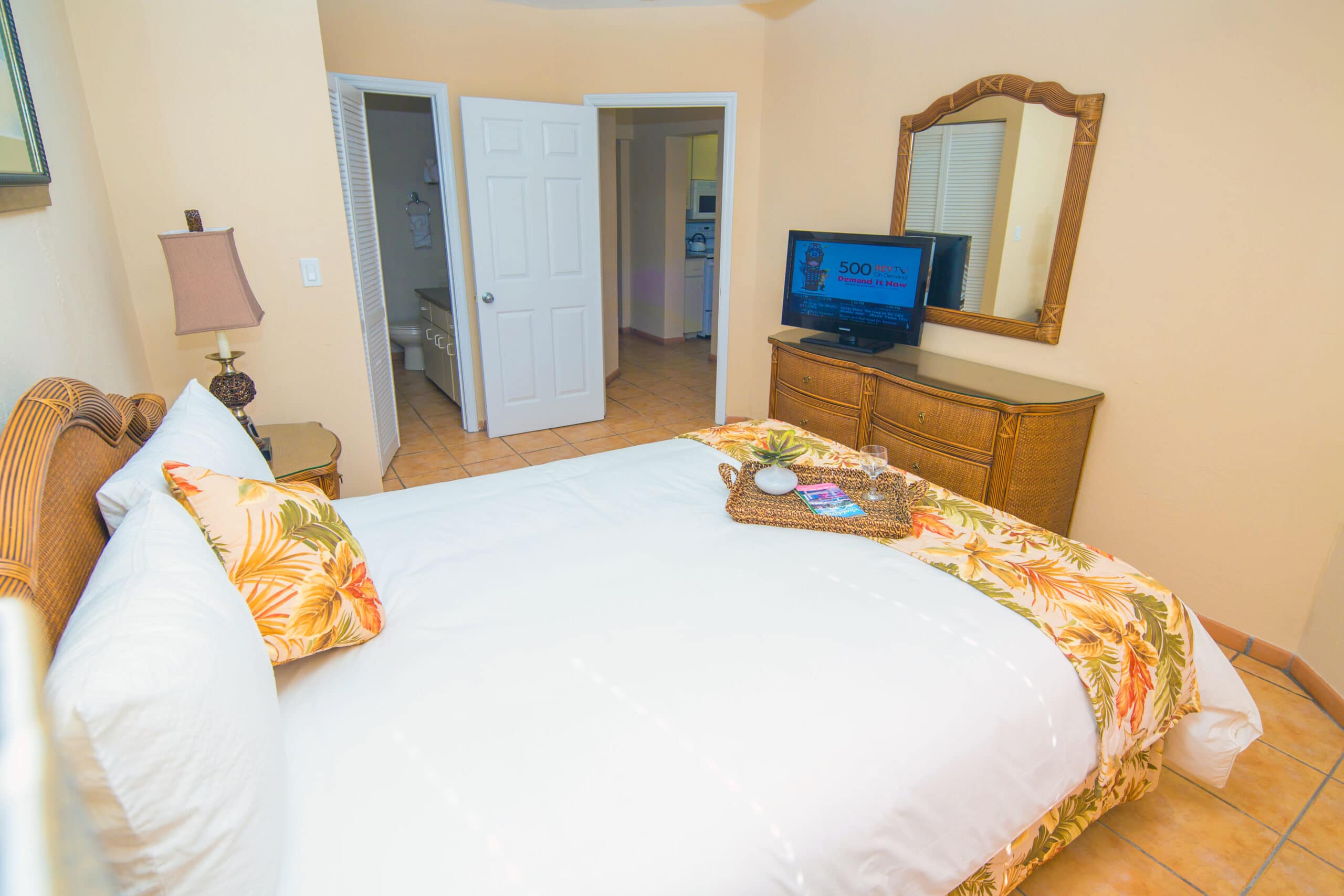 One Bedroom Accommodations at Island Seas Resort in Freeport Bahamas