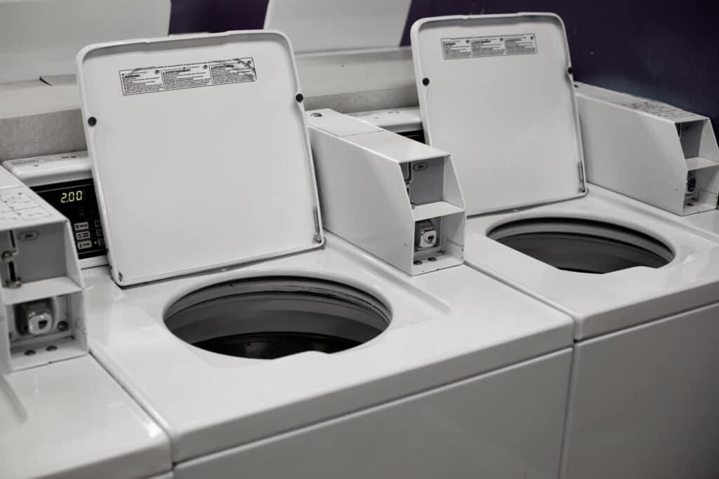 Coin Operated Laundromat Laundry Service